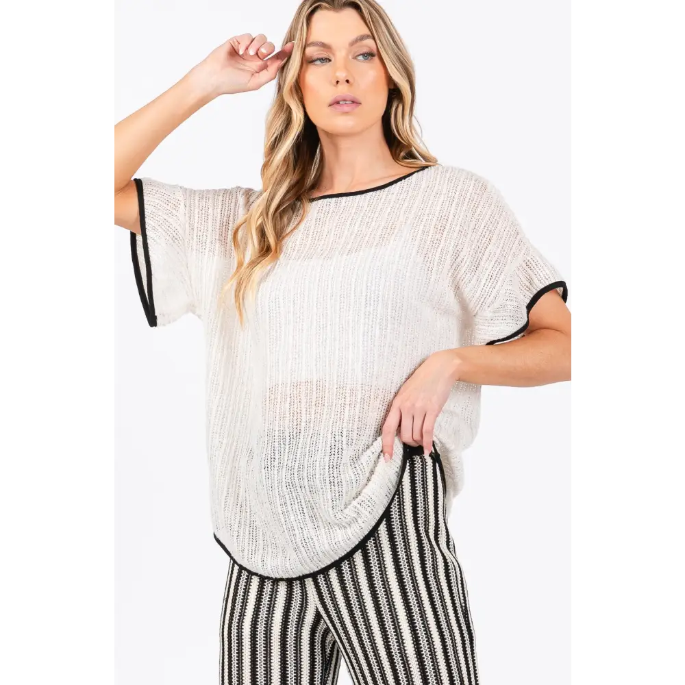 Contrast Trim Short Sleeve Knit Cover Up.