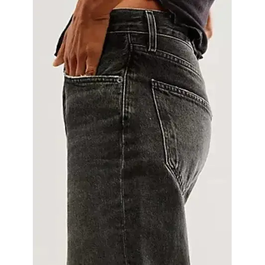 Cuffed Jeans with Pockets.