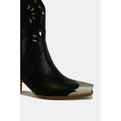 Cut-Out Floral Embroidery Boots.
