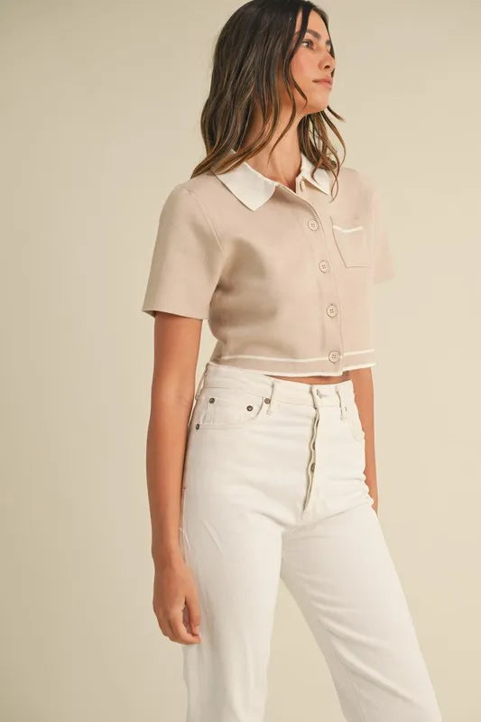 Button Down Contrast Collared Knit Cardigan.