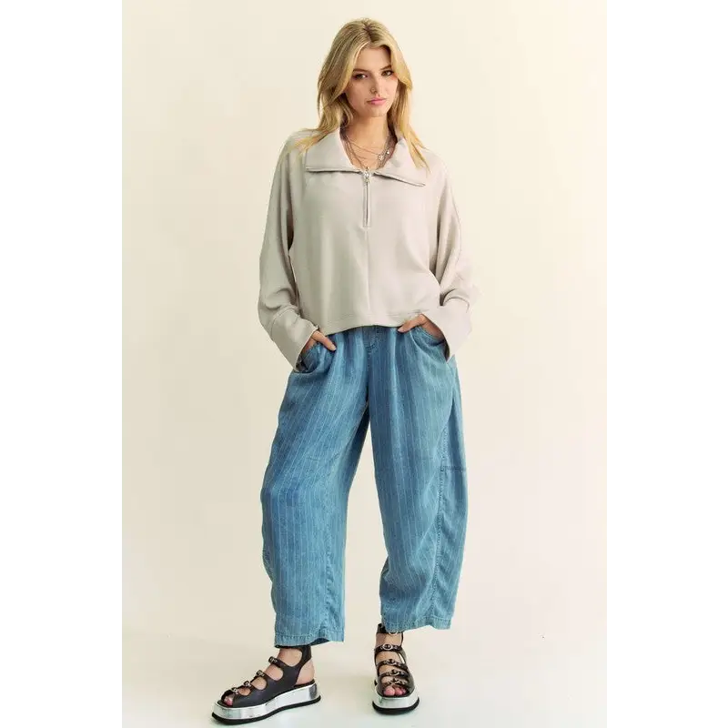 Davi & Dani Drawstring Hem Half Zip Raglan Sleeve Sweatshirt.