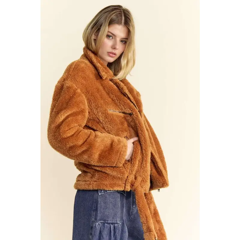 Davi & Dani Fuzzy Zip Up Collared Neck Jacket.