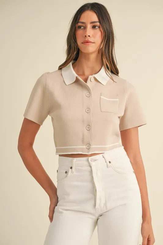 Button Down Contrast Collared Knit Cardigan.