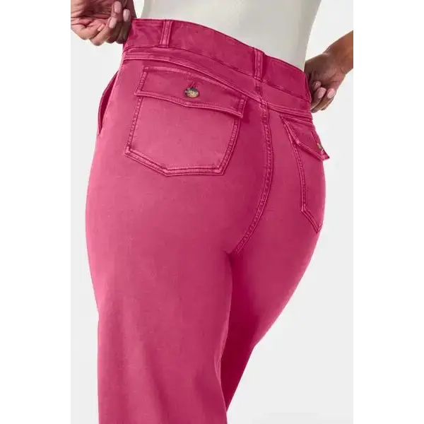 High Waist Jeans with Pockets.