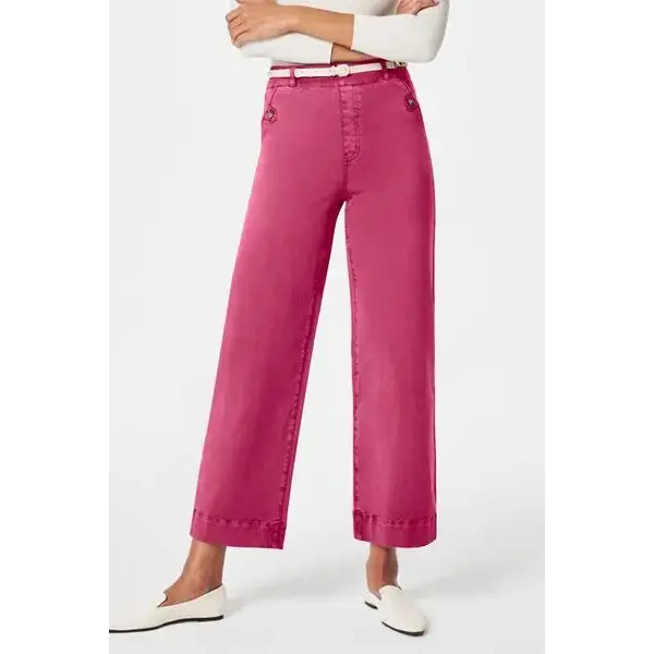 High Waist Jeans with Pockets.