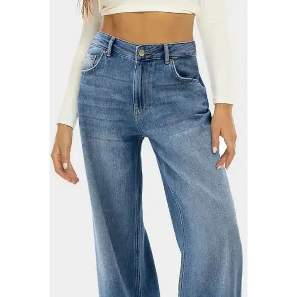 High Waist Wide Leg Jeans.