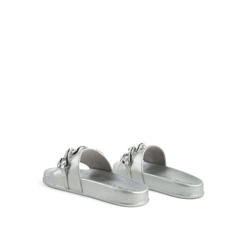 ISHTAR METALLIC CHAIN METAL SLID FLATS.