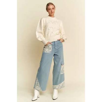 Lace Applique Wide Leg Jeans.