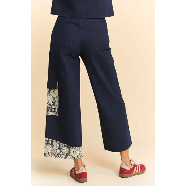 Lace Applique Wide Leg Jeans.