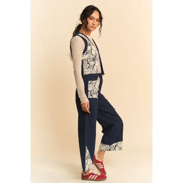 Lace Applique Wide Leg Jeans.