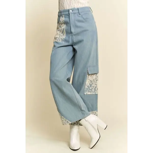 Lace Applique Wide Leg Jeans.