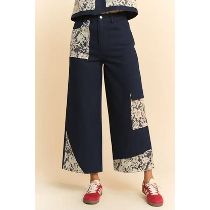 Lace Applique Wide Leg Jeans.