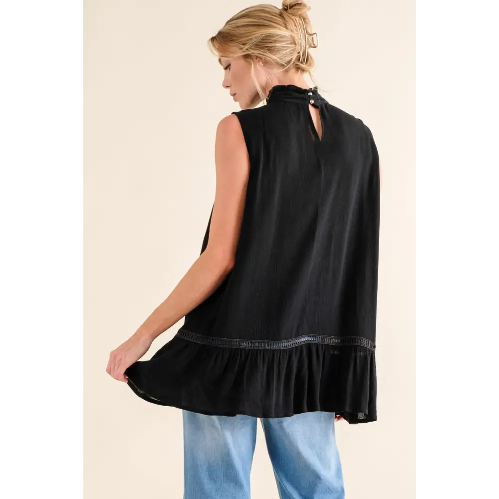 Lace Detail Sleeveless Ruffled Top.
