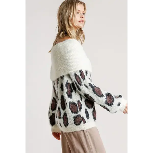 Leopard Off-Shoulder Long Sleeve Sweater Plus Size.