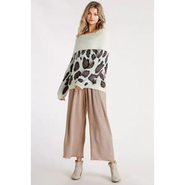 Leopard Off-Shoulder Long Sleeve Sweater Plus Size.
