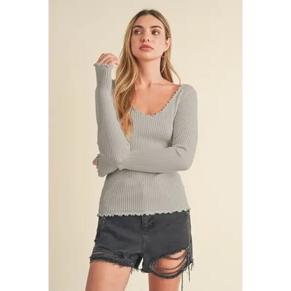Lettuce Hem Scoop Neck Long Sleeve Knit Top.