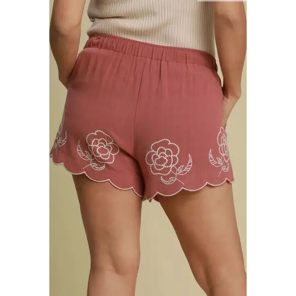 Linen Blend Shorts with Floral Embroidered Details.