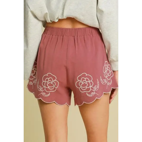 Linen Blend Shorts with Floral Embroidered Details.