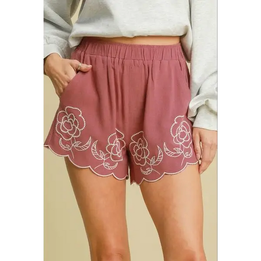 Linen Blend Shorts with Floral Embroidered Details.