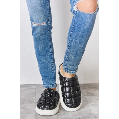 Melody Puffer Plush Slippers.
