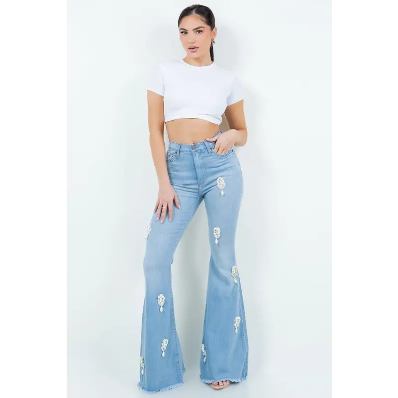 Perla Bell Bottom Jean.
