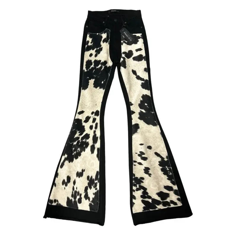 Rodeo Bell Bottom Jean in Black.