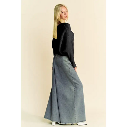Round Neck Batwing Sleeve Sweater.