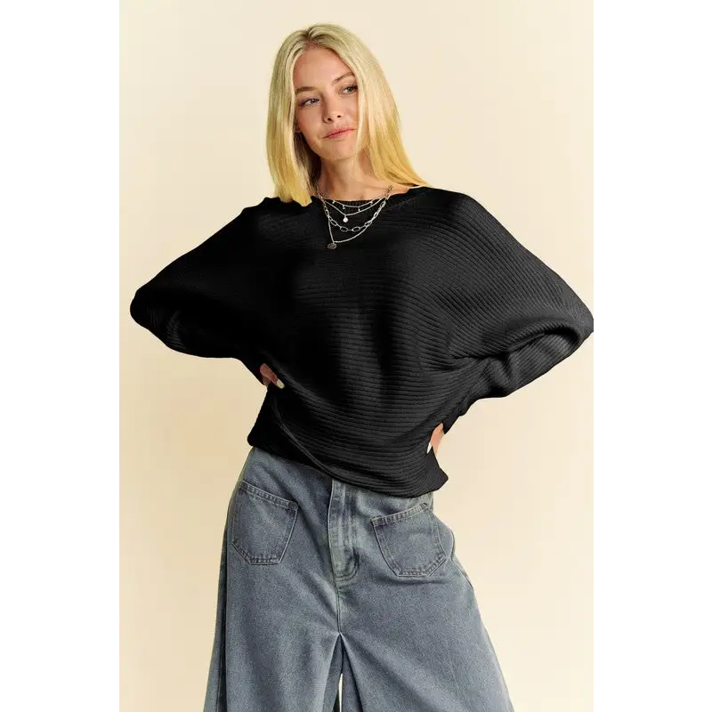 Round Neck Batwing Sleeve Sweater.