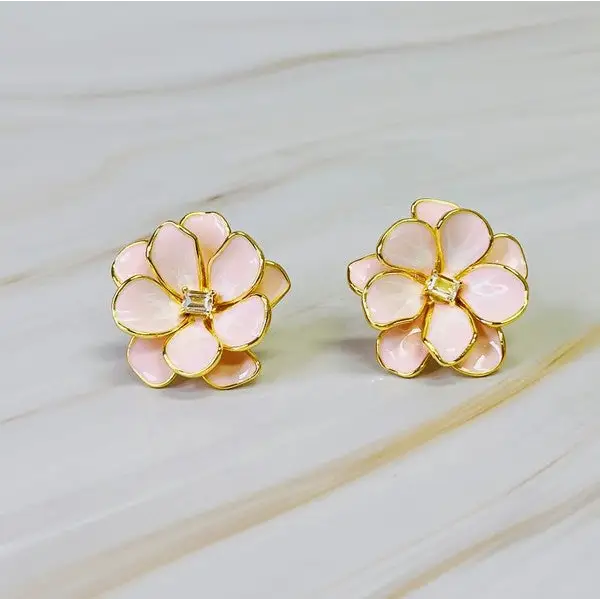 Scarlett Art Of Flower Earrings.