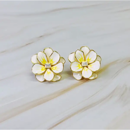 Scarlett Art Of Flower Earrings.