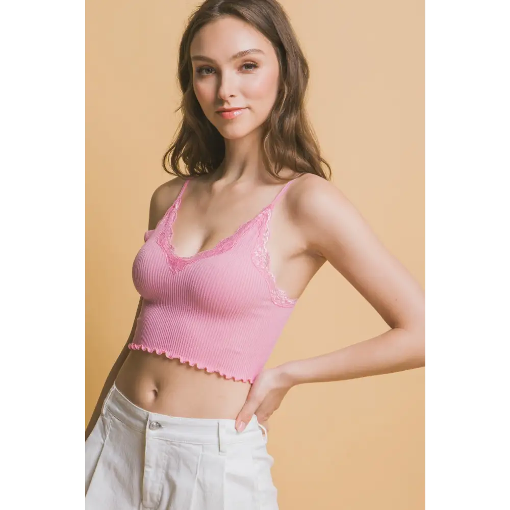 Seamless Lace Detail Cropped Cami.