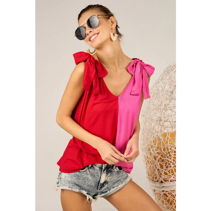 Shoulder Ribbon Tied Contrast Tank.