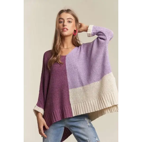 Side Slit Color Block Long Sleeve Sweater.