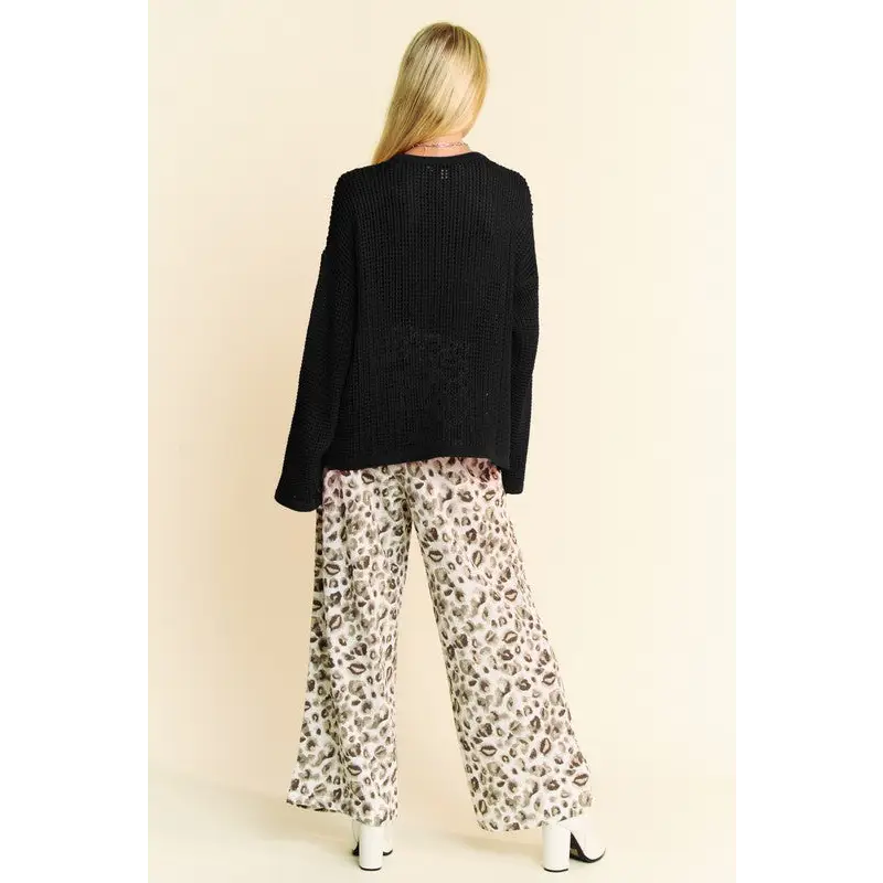 Star Front Crochet Drop Shoulder Knit Top.
