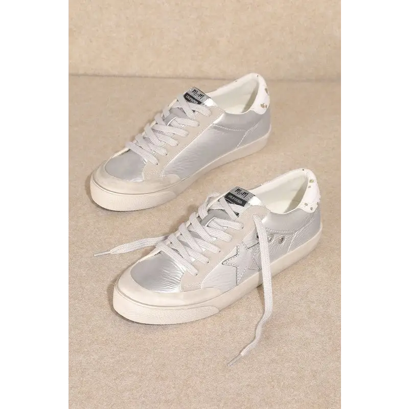 Star, Low Top Sneakers.