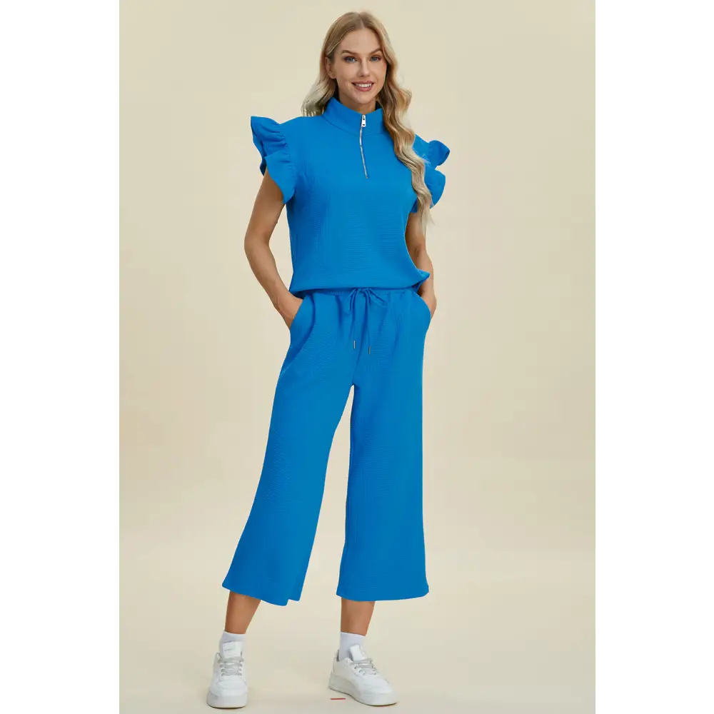 Texture Ruffle Short Sleeve Top and Wide Leg Pants Set - KRIFFA 