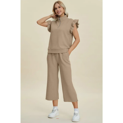 Texture Ruffle Short Sleeve Top and Wide Leg Pants Set.