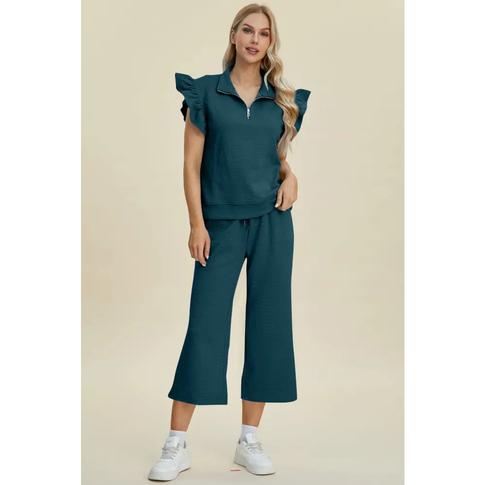 Texture Ruffle Short Sleeve Top and Wide Leg Pants Set.
