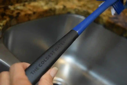 Water Bottle Brush: 3 Tools in 1