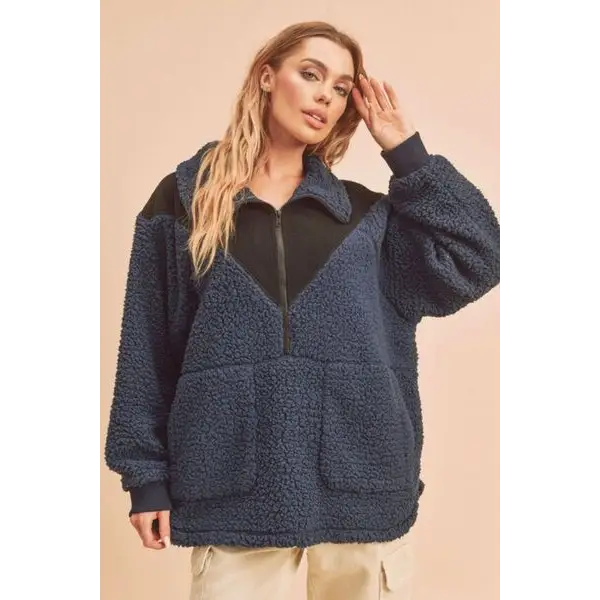 Two Tone Half Zip Fleece Sweatshirt.