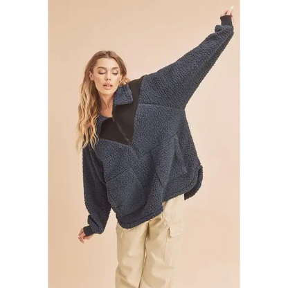 Two Tone Half Zip Fleece Sweatshirt.