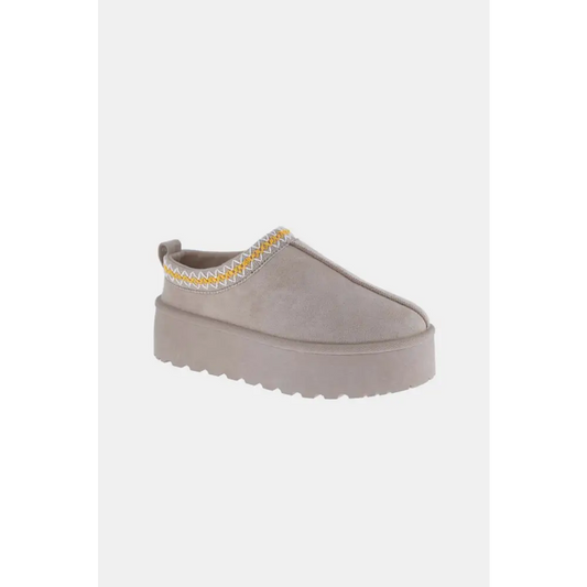 Weeboo Platform Embroidered Trim Slip-On Boots.