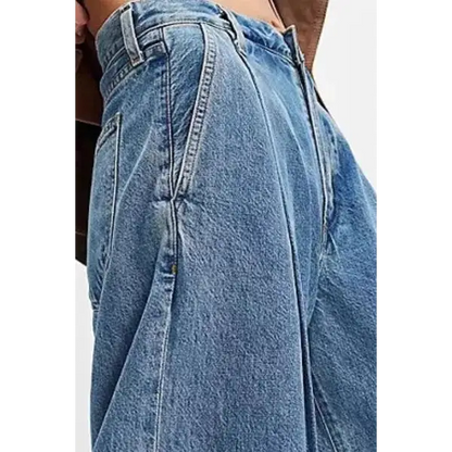 Wide Leg Jeans with Pockets.