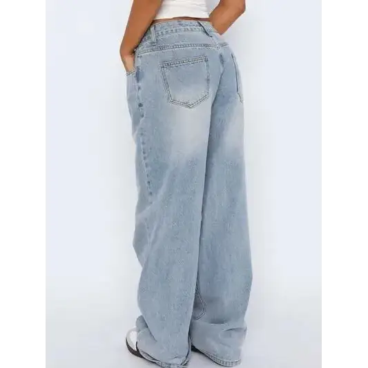 Wide Leg Jeans with Pockets.