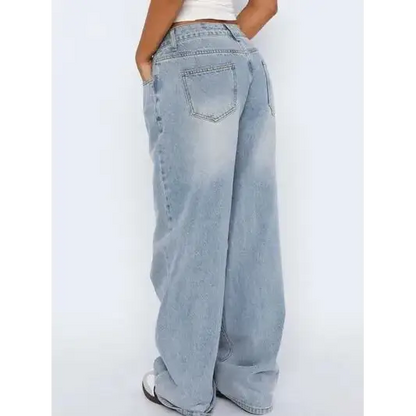 Wide Leg Jeans with Pockets.