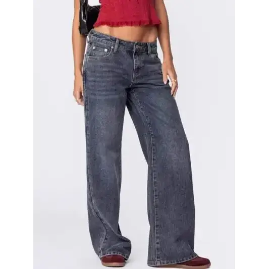 Wide Leg Jeans with Pockets.