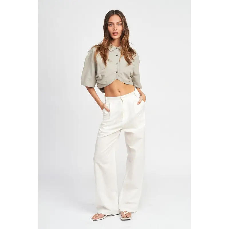 Wide Sleeve Cropped Shirt.