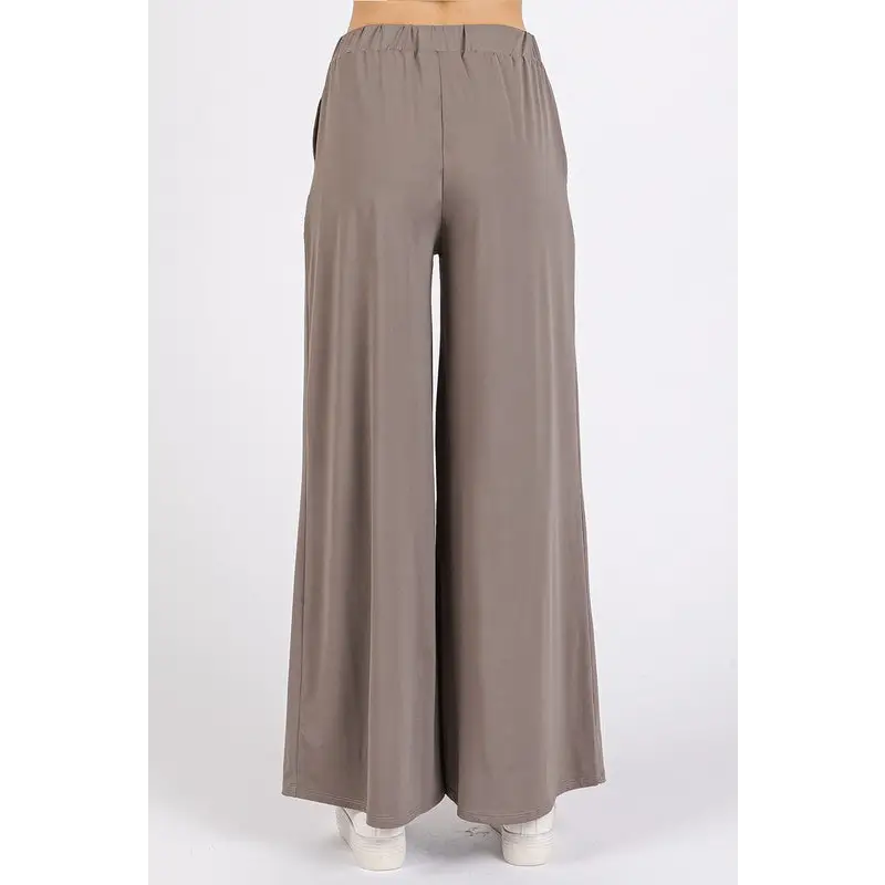 Yoga Air Stretch Elastic Waist Wide Leg Pants.